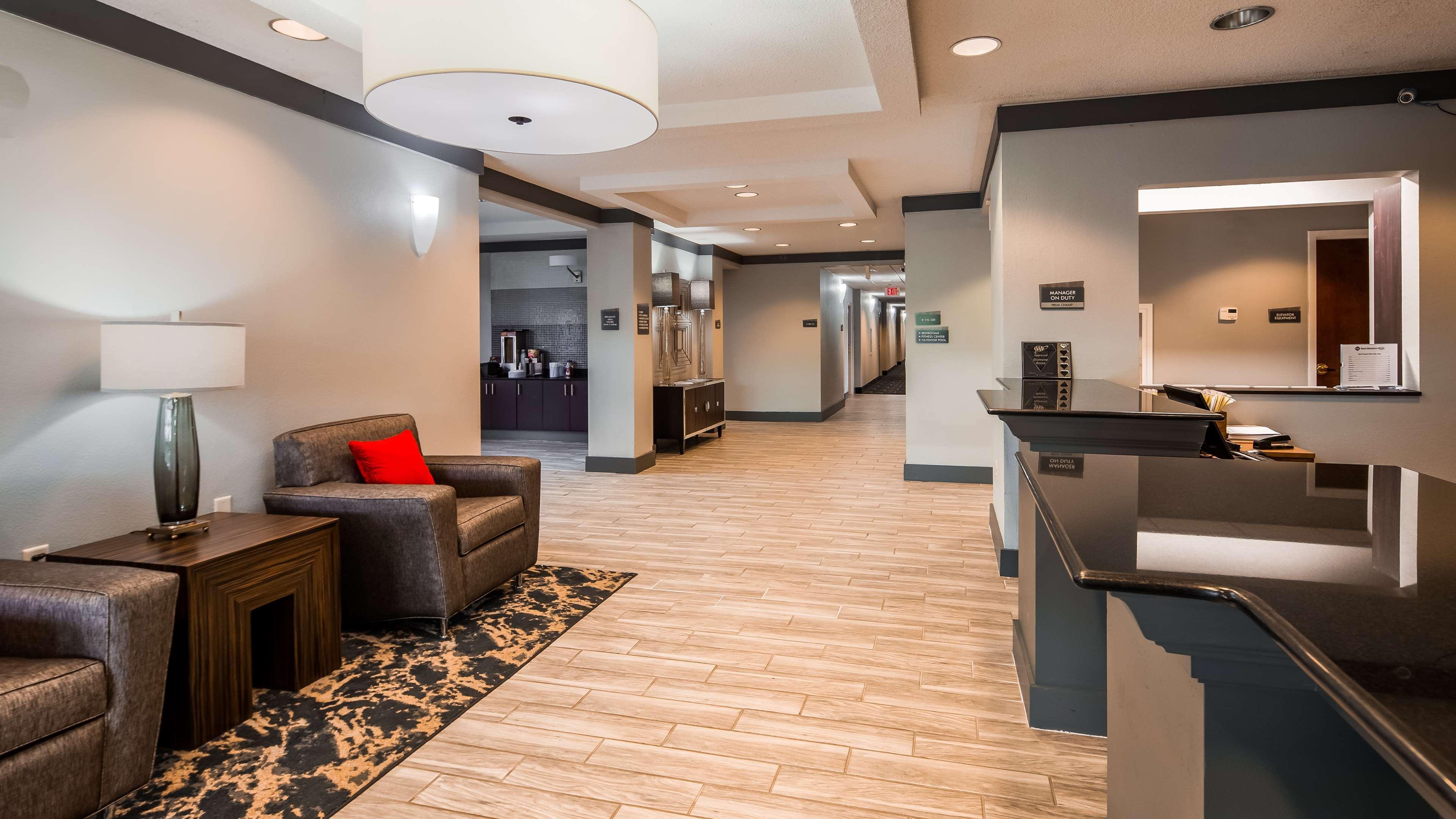 Best Western Plus Philadelphia-Choctaw Hotel And Suites Экстерьер фото